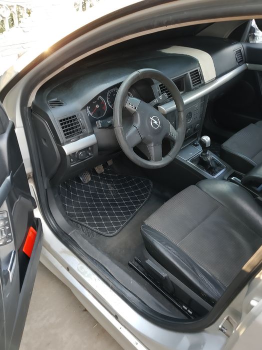 Vând Opel VECTRA C