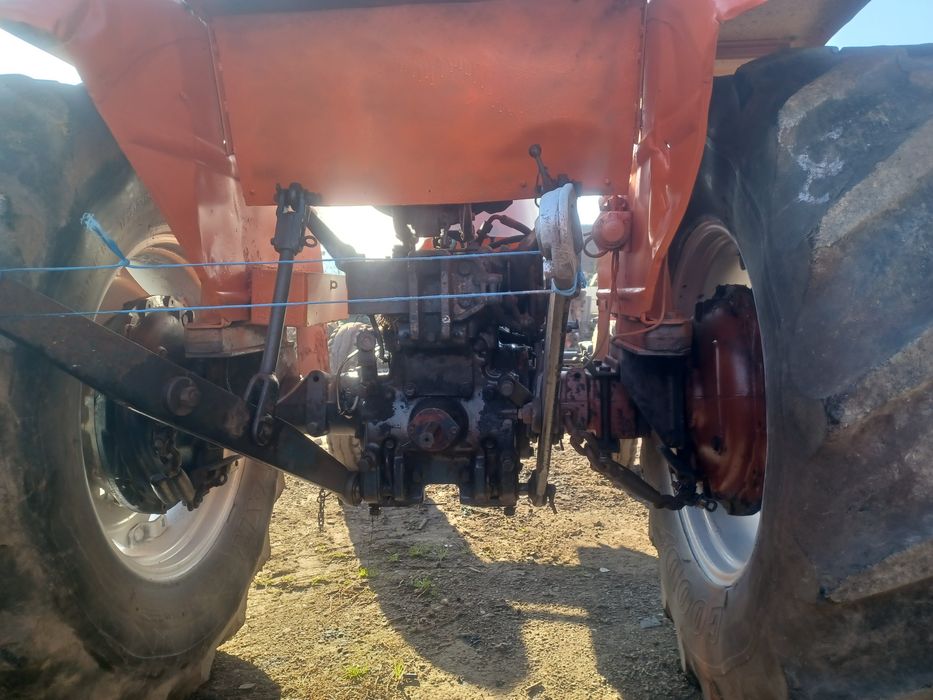 Tractor fiat 550