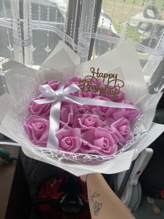 Букети с вечни рози на разумни цени!