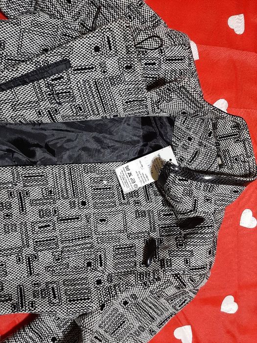 Продаётся женской пальто