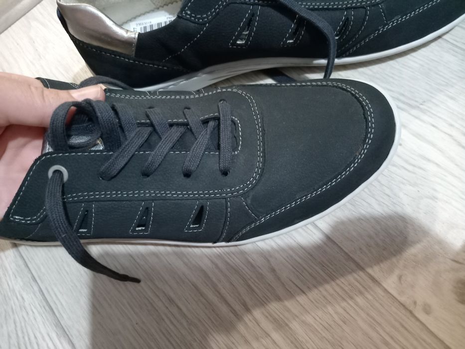 Кеды, мокасины женские