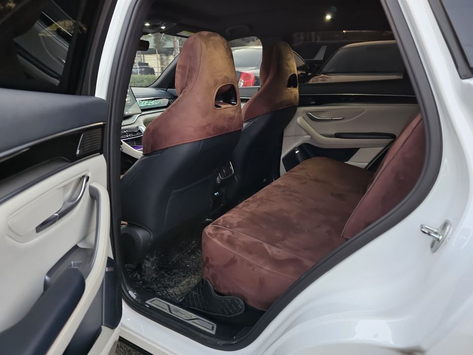 BYD.CHEMPION. 605. Yili 2023. Yurgani 58000. Narxi 23700