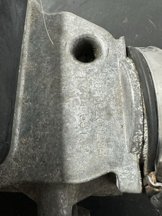 Debitmetru AER BMW Seria 3 E30 E36 316i 1.6 benzina M40 M43 | 1734651