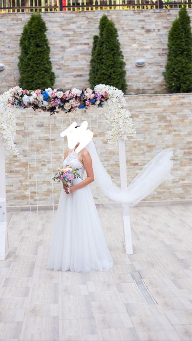 Сватбена рокля