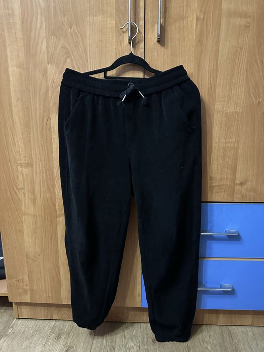 Кофты, джинсы, спортивные штаны