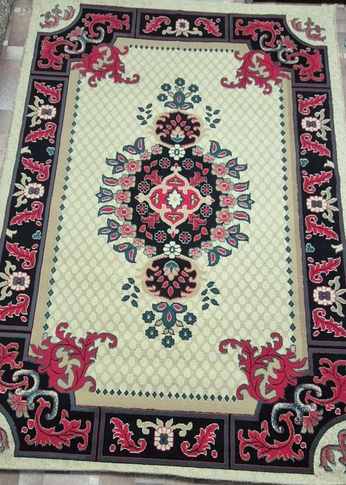 Продам ковры размер 180×2.5 ,190*280 по 5000 т