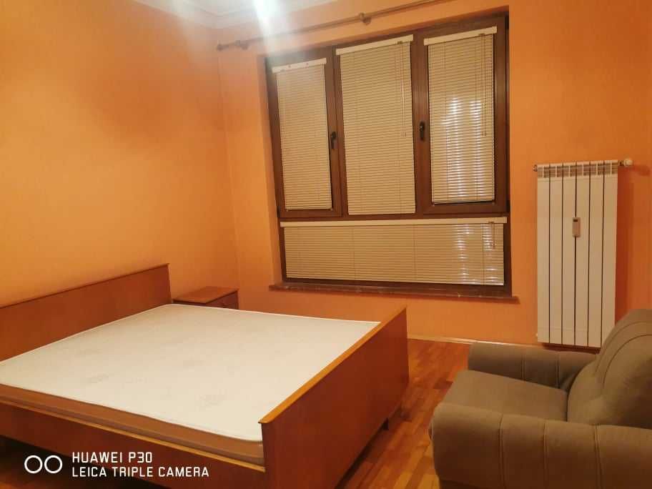 Дава се под наем Тристаен апартамент в София, Оборище - 112 кв.м за 625 € - Снимка #7