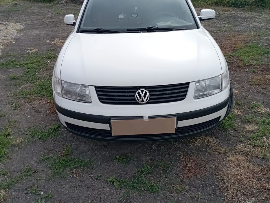 Продам автомобиль Фольксваген Пассат В5