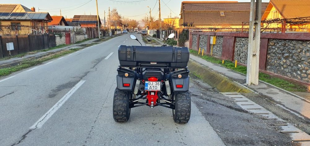 Triton outback 300cc automat