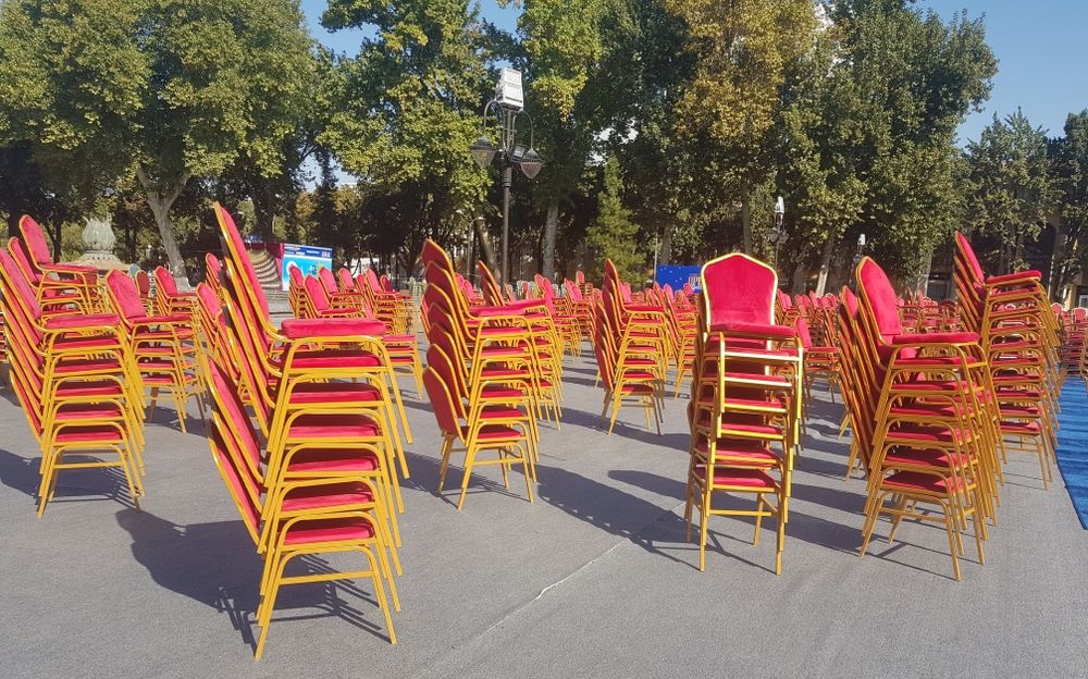 Продам стулья для мероприятий