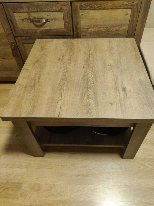 Vand URGENT masa living JYSK, stejar salbatic, ca nouă