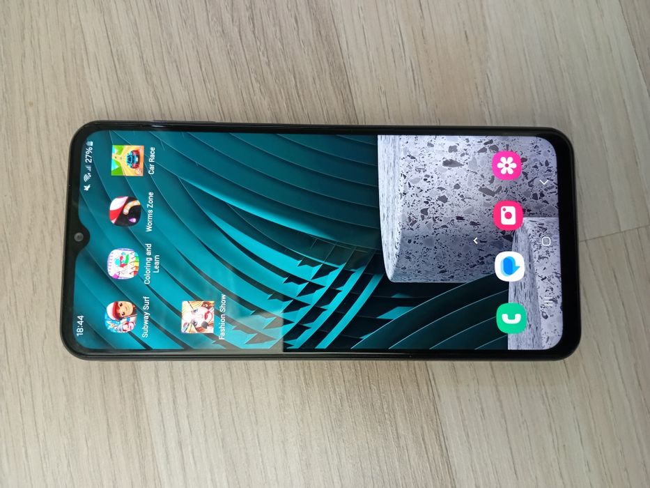 Samsung a23 4/64 имейдан отмаган