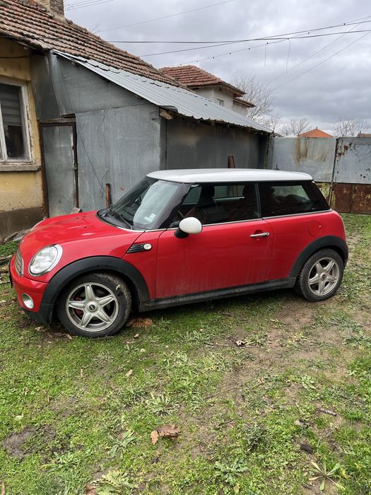 Mini Cooper R56 1.6i