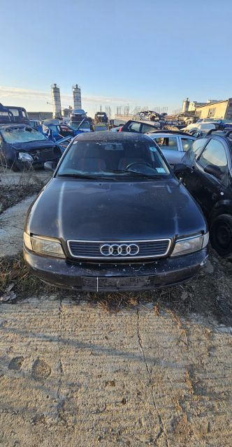 Parasolar dreapta Audi A4 1996 1.9 TDI MT (110 hp)