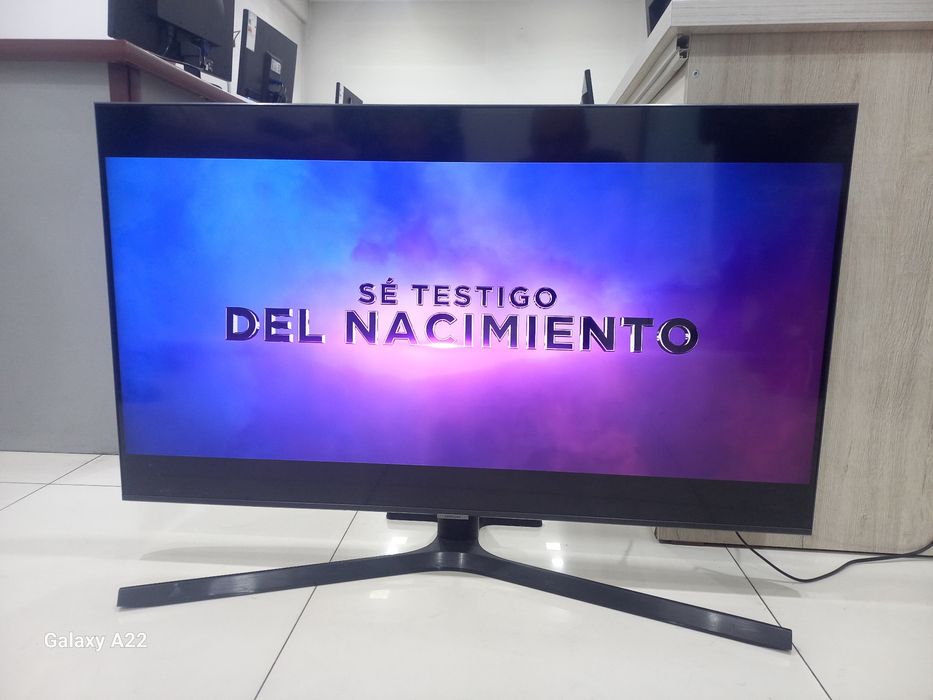 Телевизор Samsung UE43AU7500U