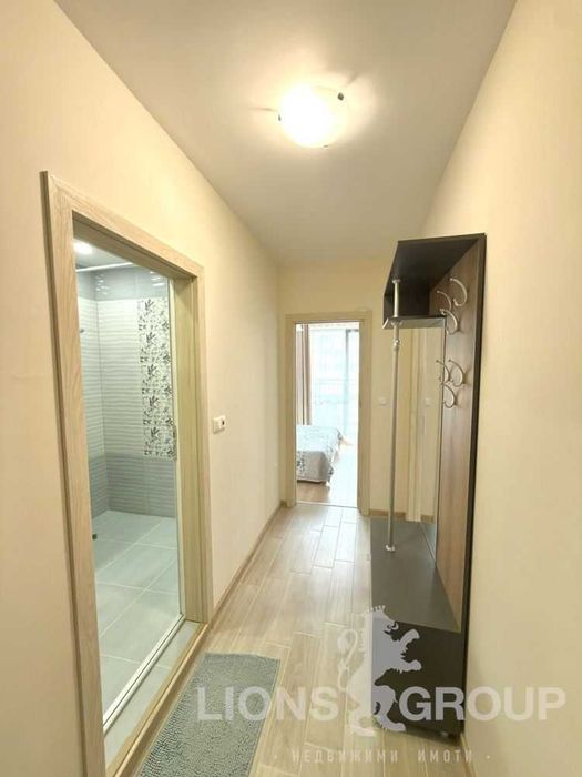 Лайънс груп Ви предлага под наем двустаен апартамент в района на ХЕИ