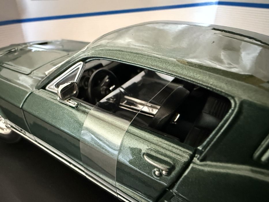 Macheta ford mustang 1.18