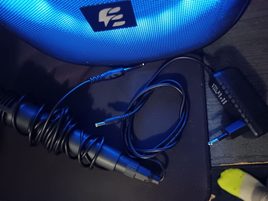 Boxa portabila USB, BT, AUX, MICROFON