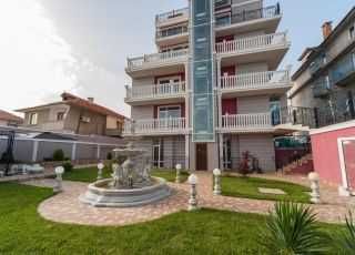 Просторен двустаен апартамент с панорама море, к-с „Roel Residence“