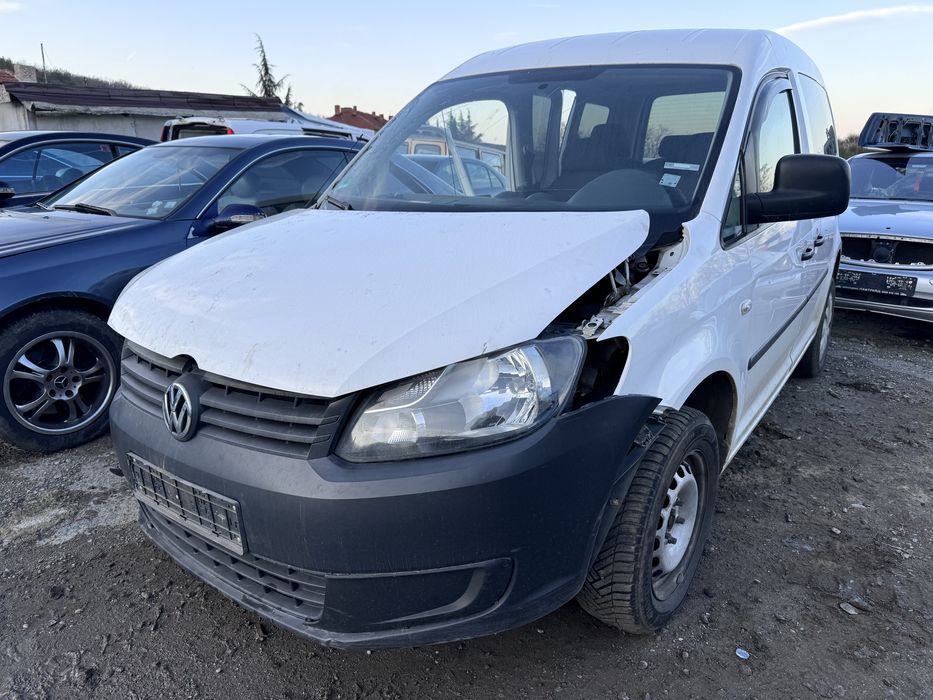 Фолксваген Кади 1.6тди 102кс  2012г На Части