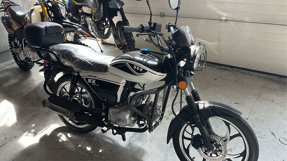 Продам мотоцикл Alpha 125 кубов почти новый