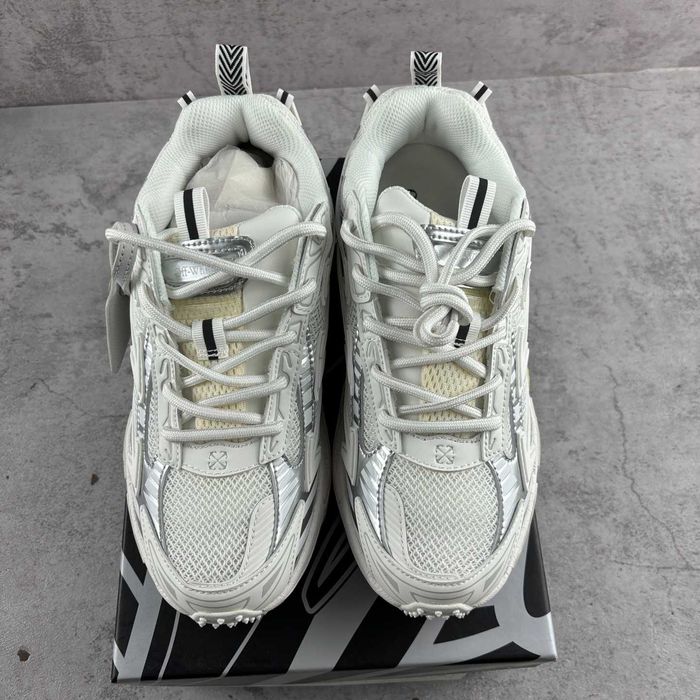Off-White Be Right Back (40/43) FULLBOX | Cu verificare