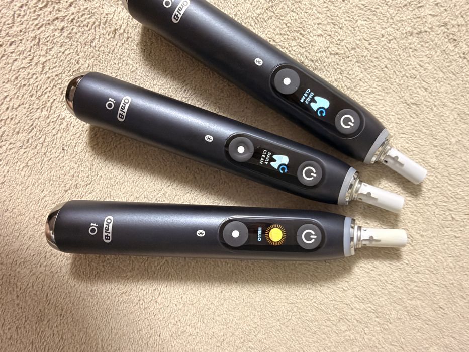 Periuta Oral B io9 Black