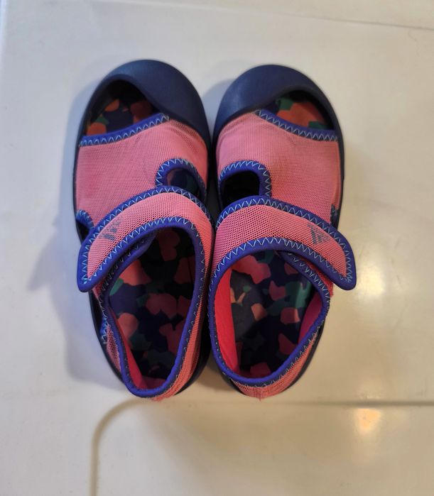 Детски сандалки Адидас