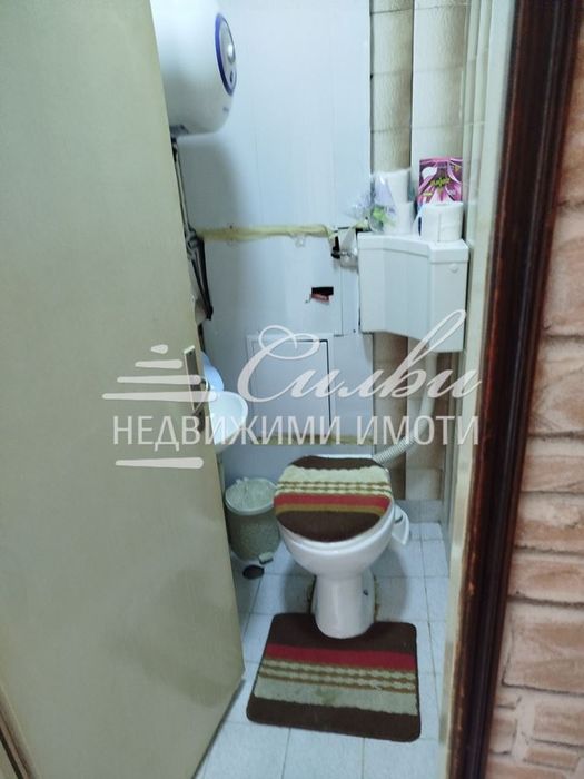 Продава се Тристаен апартамент в Шумен, Тракия - 84 кв.м за 1093 €/кв.м - Снимка #9