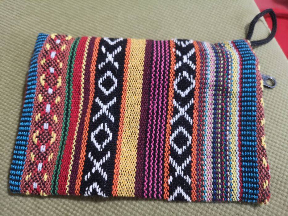 Чантичка и портмонета от плат