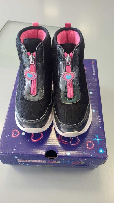Sneakers Skechers, numar 32