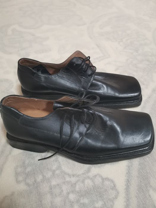 Туфли коженый сотилади
