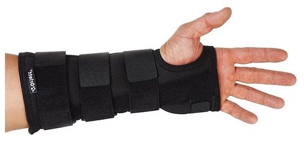 Бандаж для руки при переломе