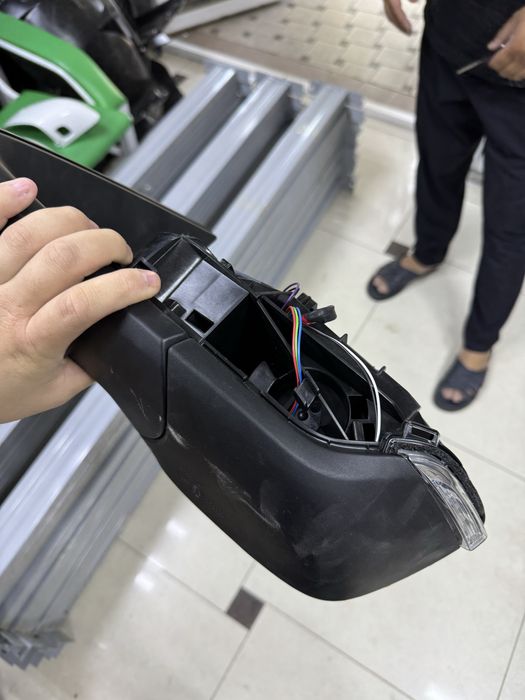 Avto bokovoy va bokovoy oynalar GM