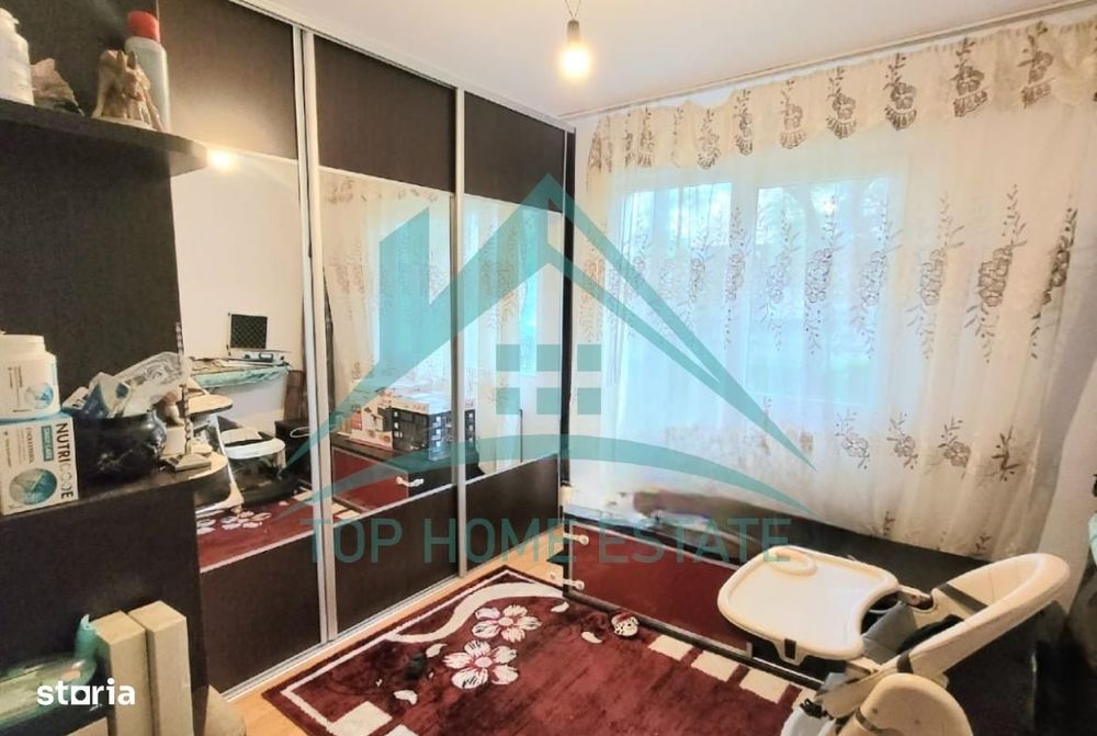 Apartament cu 4 camere, str. Poet Grigore Alexandrescu, Manastur!