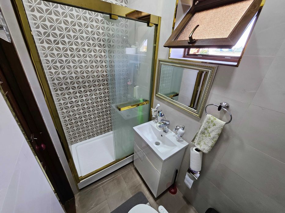 Срочно продаю свой дом ориентир Шофаиз частично с мебелью и техникой.