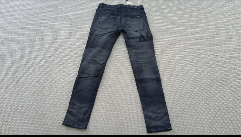 Blugi amiri marimea 38US