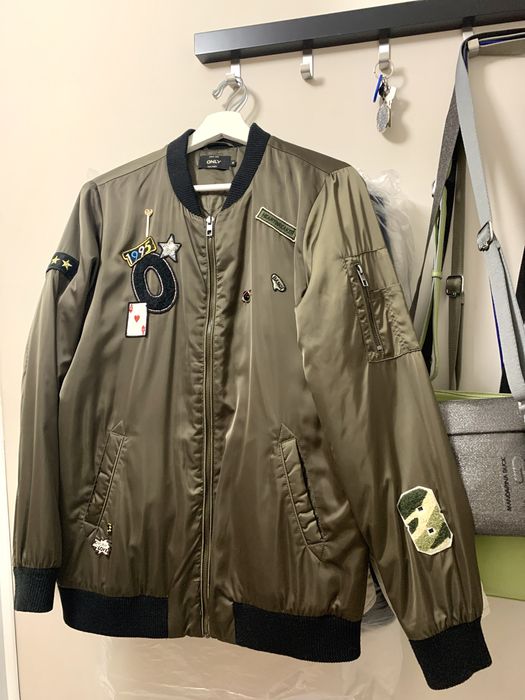 Бомбер женский или для девушки ONLY