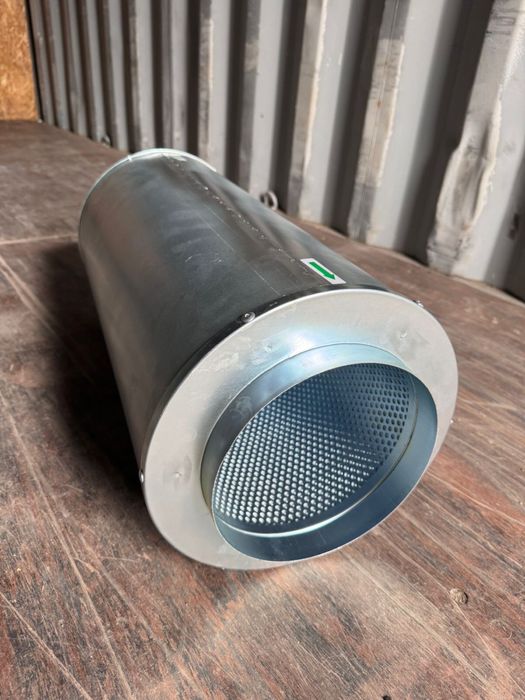 Угольный канальный фильтр