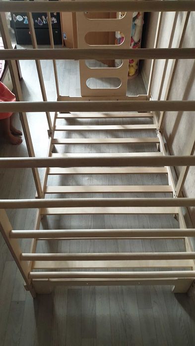 кровать детская  80на 180см дерево прочная