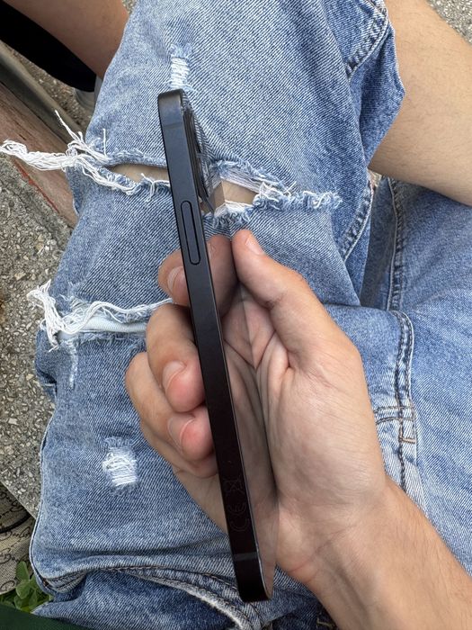 iphone 12 simplu negru