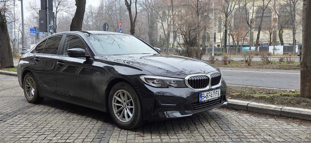 vând autoturism BMW