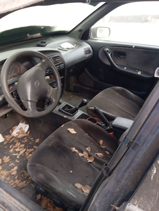 Продам на запчасти Ниссан примера