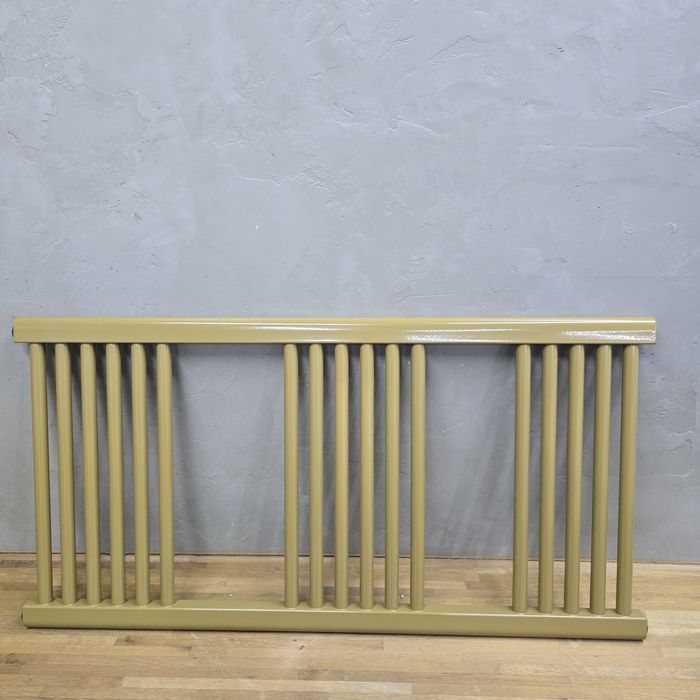 Calorifer vopsit electrostatic