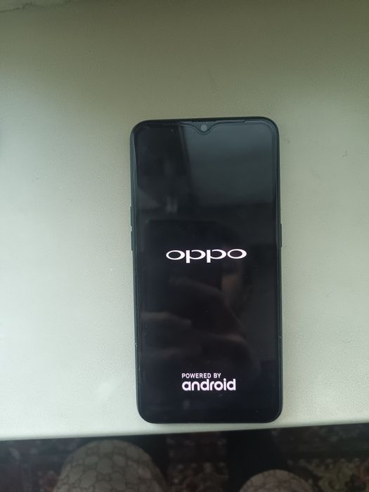 Продаю телефон оппо