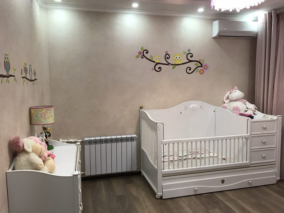 Комплект детской мебели для маленькой принцессы срочно!