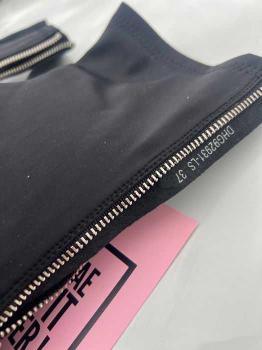 Дамски обувки на висок ток