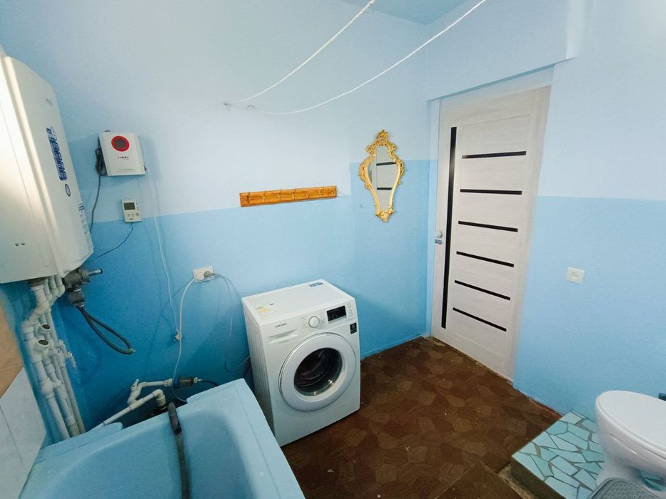 Срочно!!! 3 хонали квартира сотилади