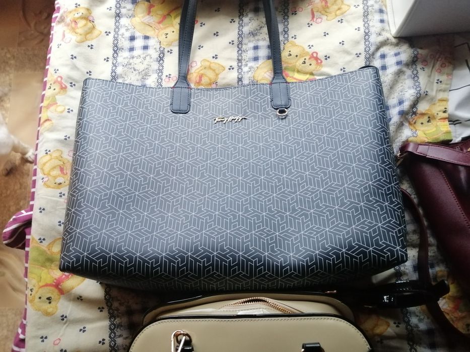 Маркови дамски чанти