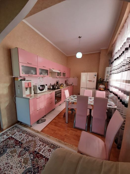 Продам Кухонный гарнитур